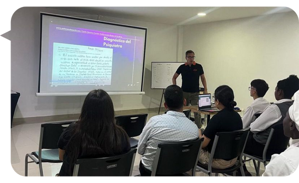 Carlos Sánchez Ortiz, conferencista para eventos corporativos sobre Ciencia y Experiencia
